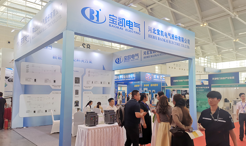 暴击行业天花板！jinnianhui今年会电气硬核技术亮相天津清洁能源展，引央视记者及能源产业巨头现场“挖宝”